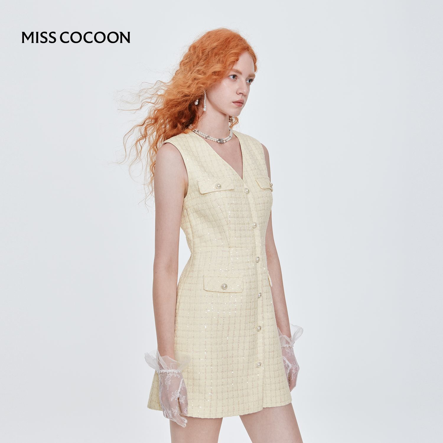 可可尼cocoon千金小香风亮片背心裙V领嫩黄色连衣裙25夏新款