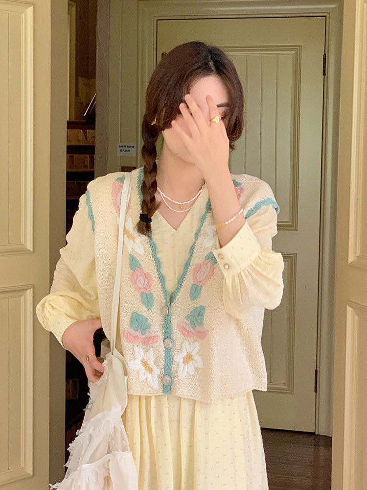 JC古着商店法式复古钩花针织马甲背心女2021春秋外搭坎肩无袖外套