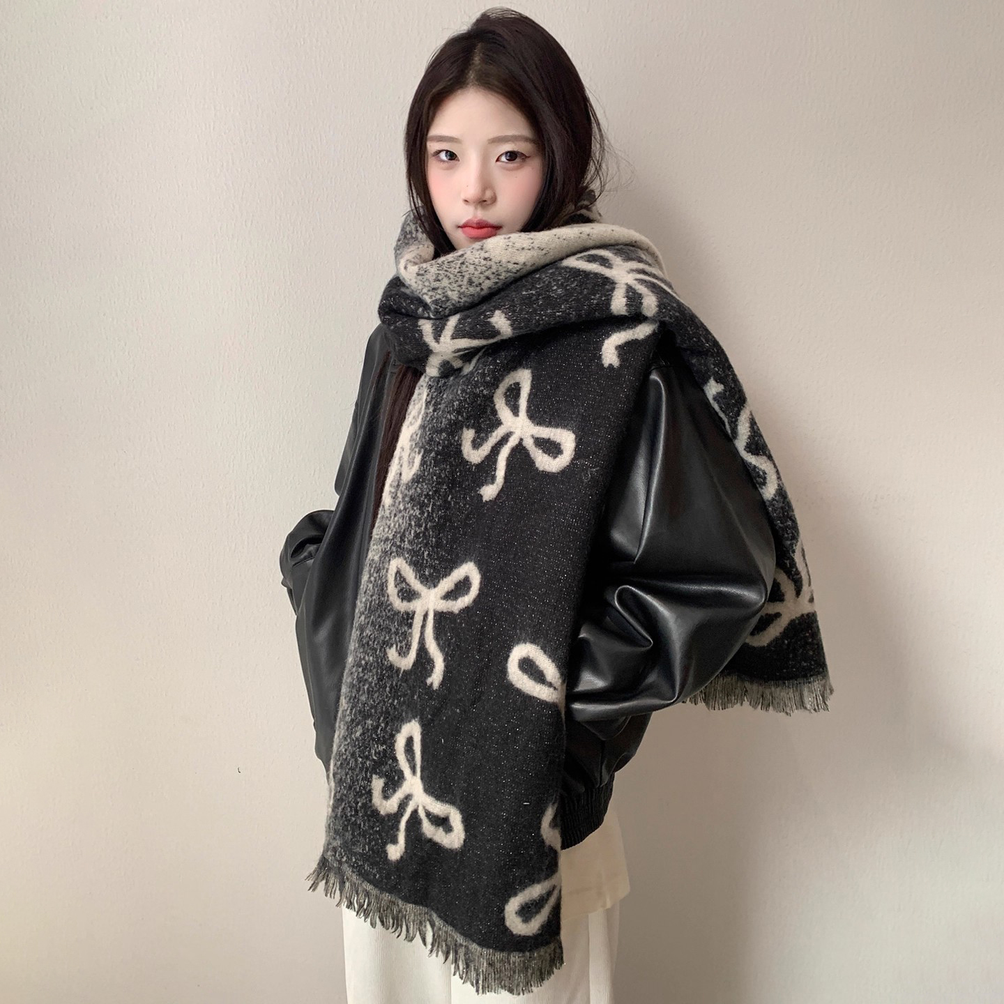 Monstar Lee日本设计师联名款加厚针织围巾女冬保暖围脖披肩两用