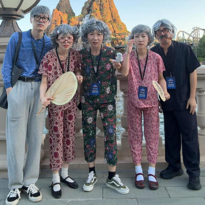 老奶奶cosplay服装抽象搞