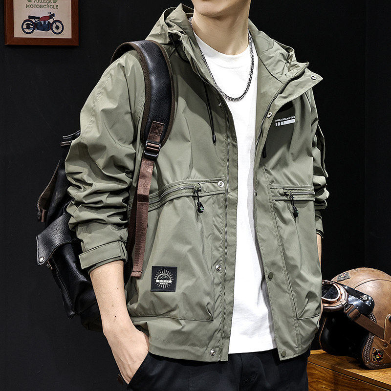 工装冲锋衣男外套连帽春季2026新款潮牌大码男士薄款夹克春秋加厚