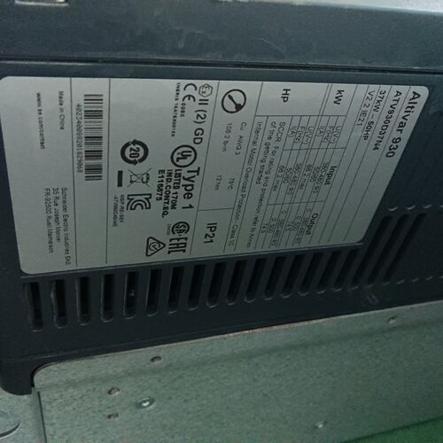 ATV930D37N4 变频器 37KW 三相工业调速装置议价维修