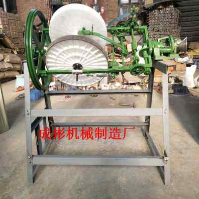 厂促新款小型捻稻草绳机 蒲草电动草绳机 鱼台树木绿化草绳草帘品