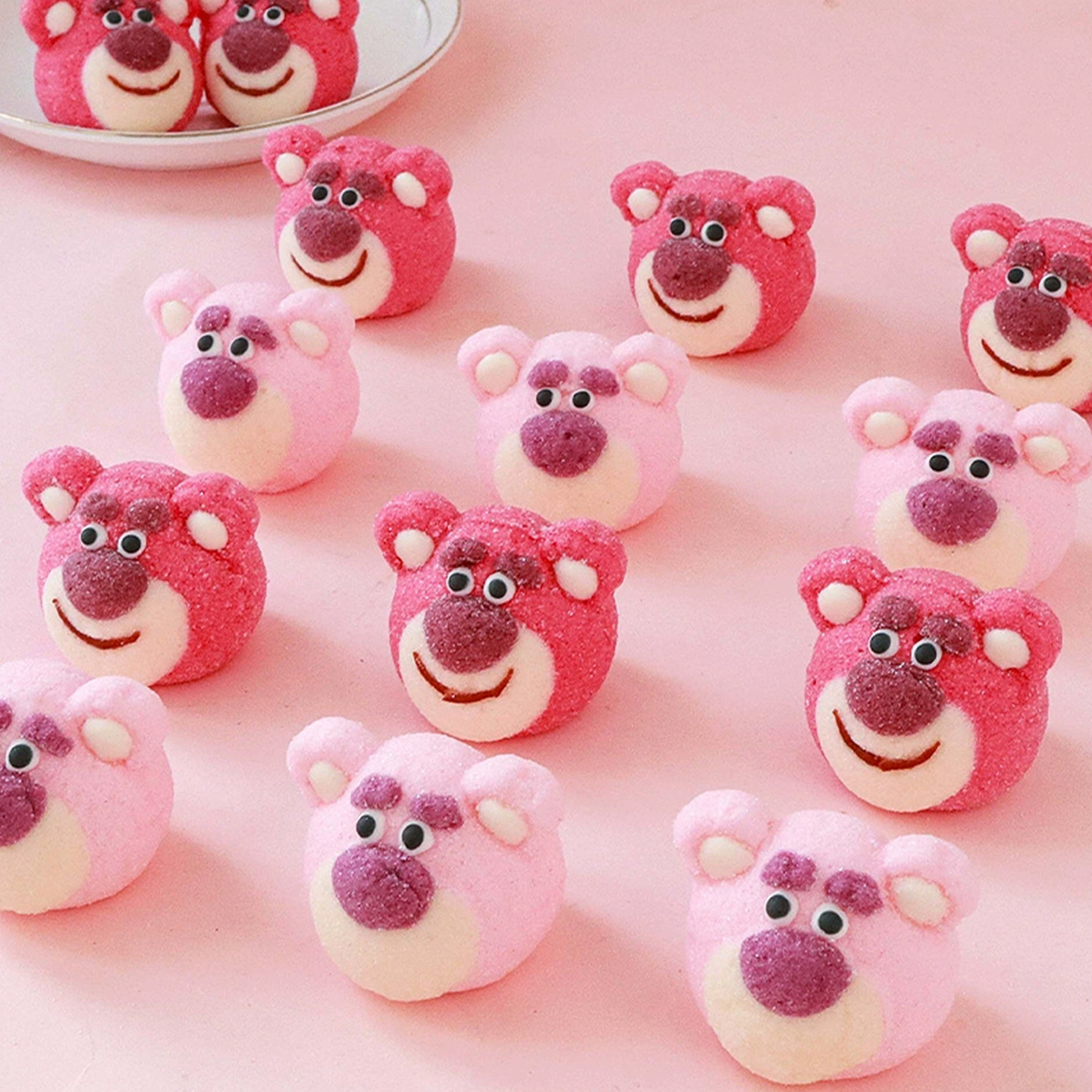 草莓熊棉花糖蛋糕装饰摆件立体软糖网红儿童生日创意甜品台点缀