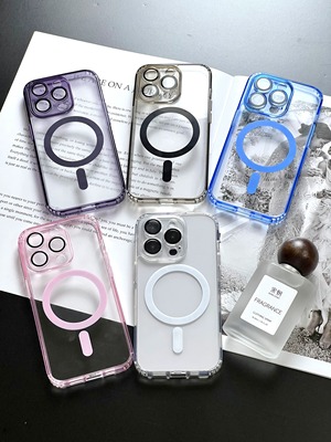 苹果15亚克力透明简约磁吸防尘