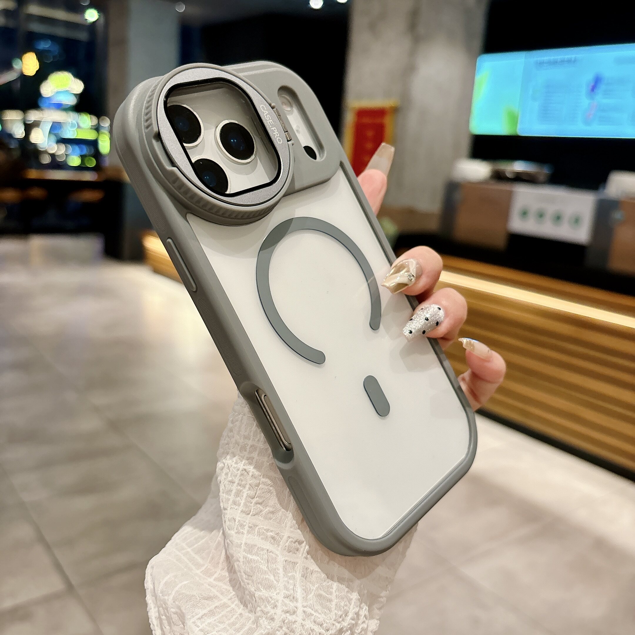 适用iPhone17promax新款磁吸手机壳苹果16全包15镜盖支架14简约个性小众时尚高级感13潮流12防摔保护套