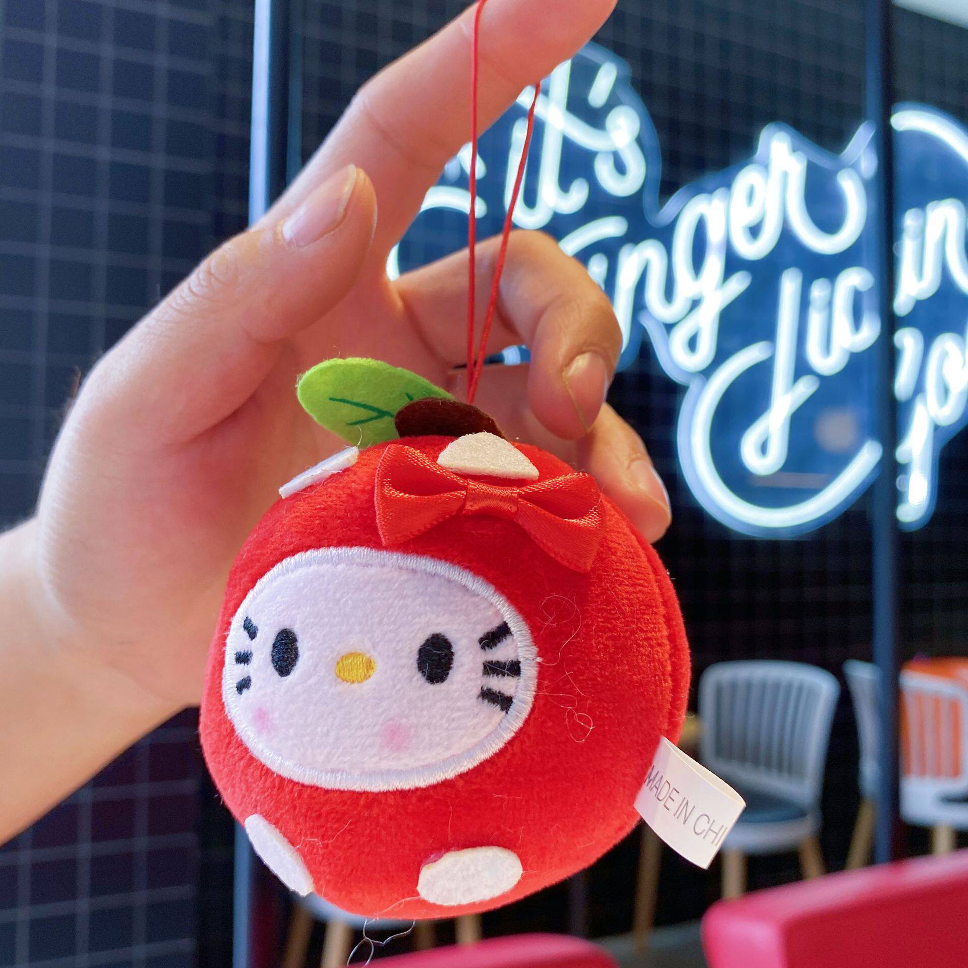 爆款可爱苹果猫水果挂件六一儿童节礼物活动礼品爪机娃娃公仔