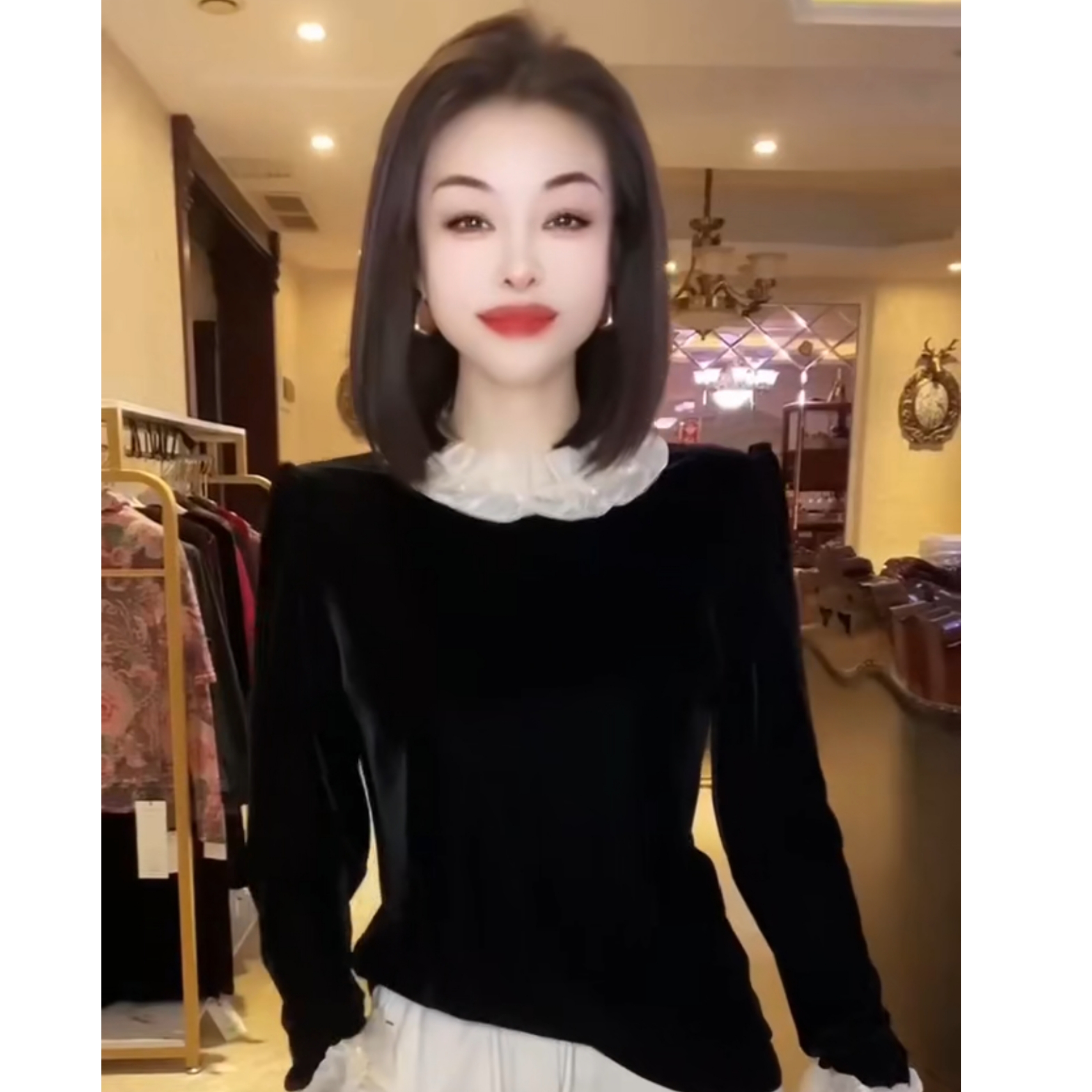 2025冬季新款法式轻熟风黑色丝绒蕾丝拼接衬衫长袖钉珠设计感上衣