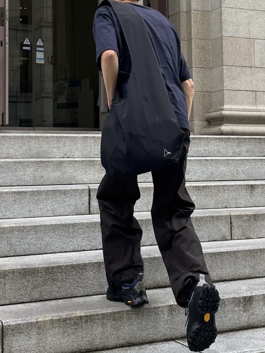 로하이킹 야외 지퍼 기능성 경량 여행 가방 마운틴 시리즈 어깨 크로스 바디 백 도시 통근 가방