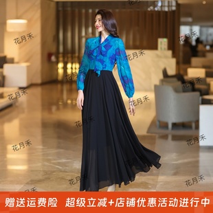 2025年新款春秋冬V领长袖大摆连衣裙收腰显瘦度假雪纺裙沙滩裙子