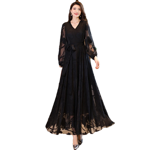 2026年新款春夏大摆连衣裙收腰显瘦旅游度假长裙雪纺裙沙滩裙子