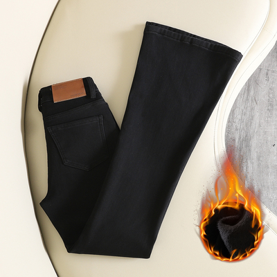 拉夏贝尔加绒加厚微喇叭牛仔裤女