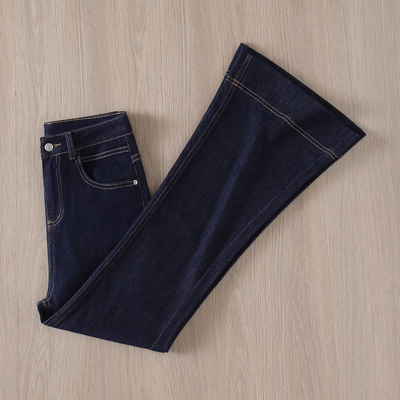 拉夏贝尔深色微喇牛仔裤女2025冬