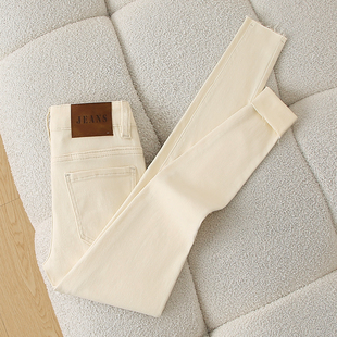 弹力显瘦铅笔小脚裤 拉夏贝尔杏色小个子高腰牛仔裤 女2026春秋新款