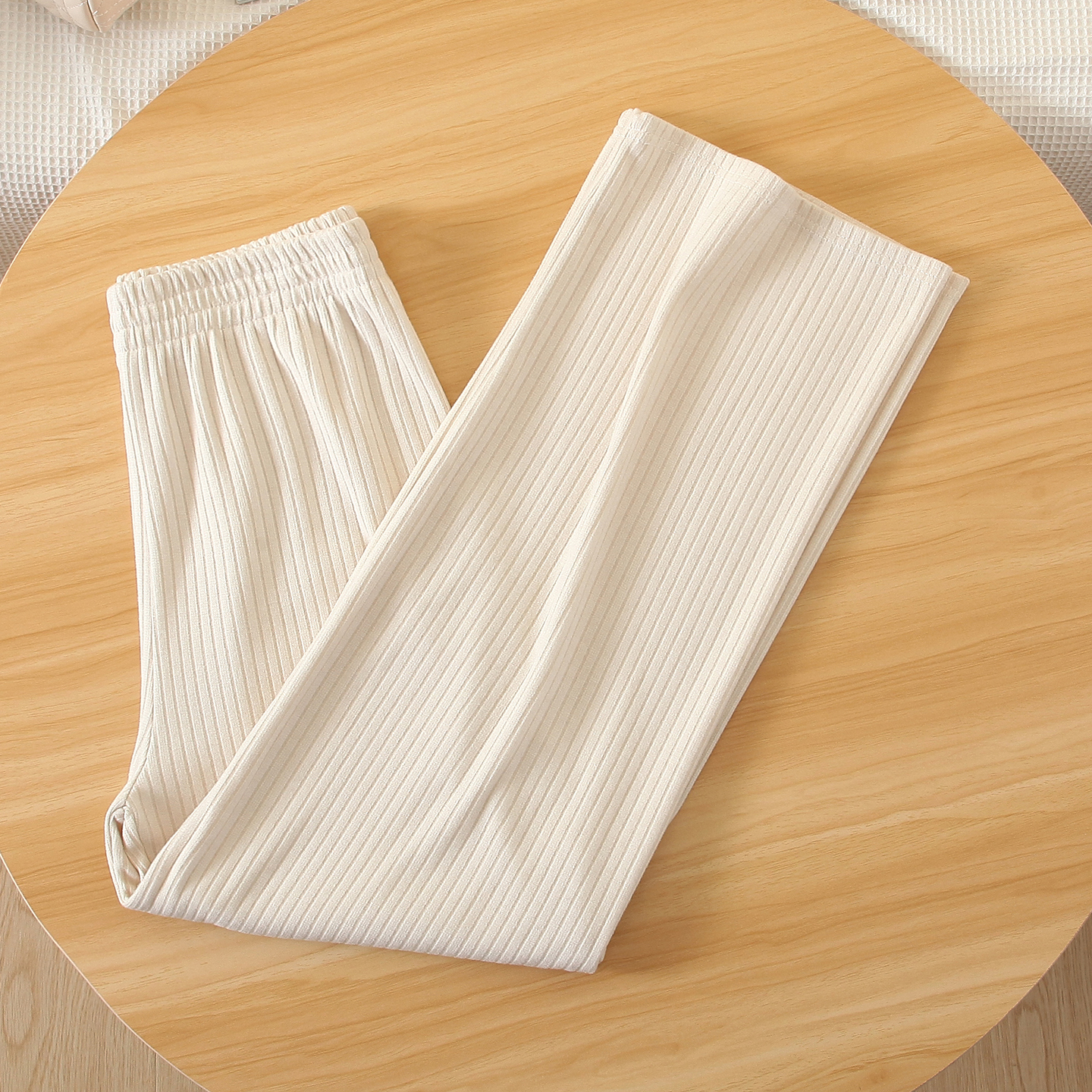 拉夏贝尔小个子秋穿搭坑条阔腿裤