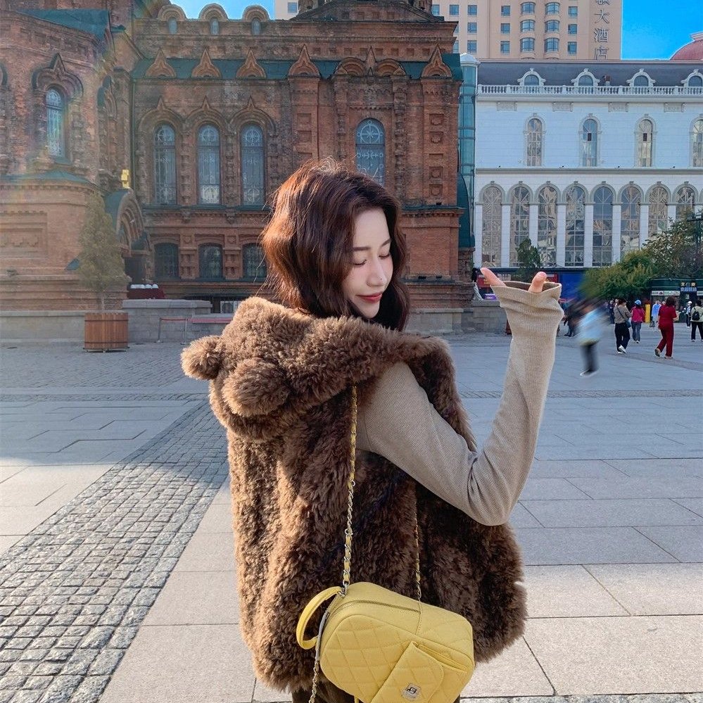 小熊耳朵羊羔毛皮草马甲女连帽毛毛外套小个子短款环保仿皮草背心