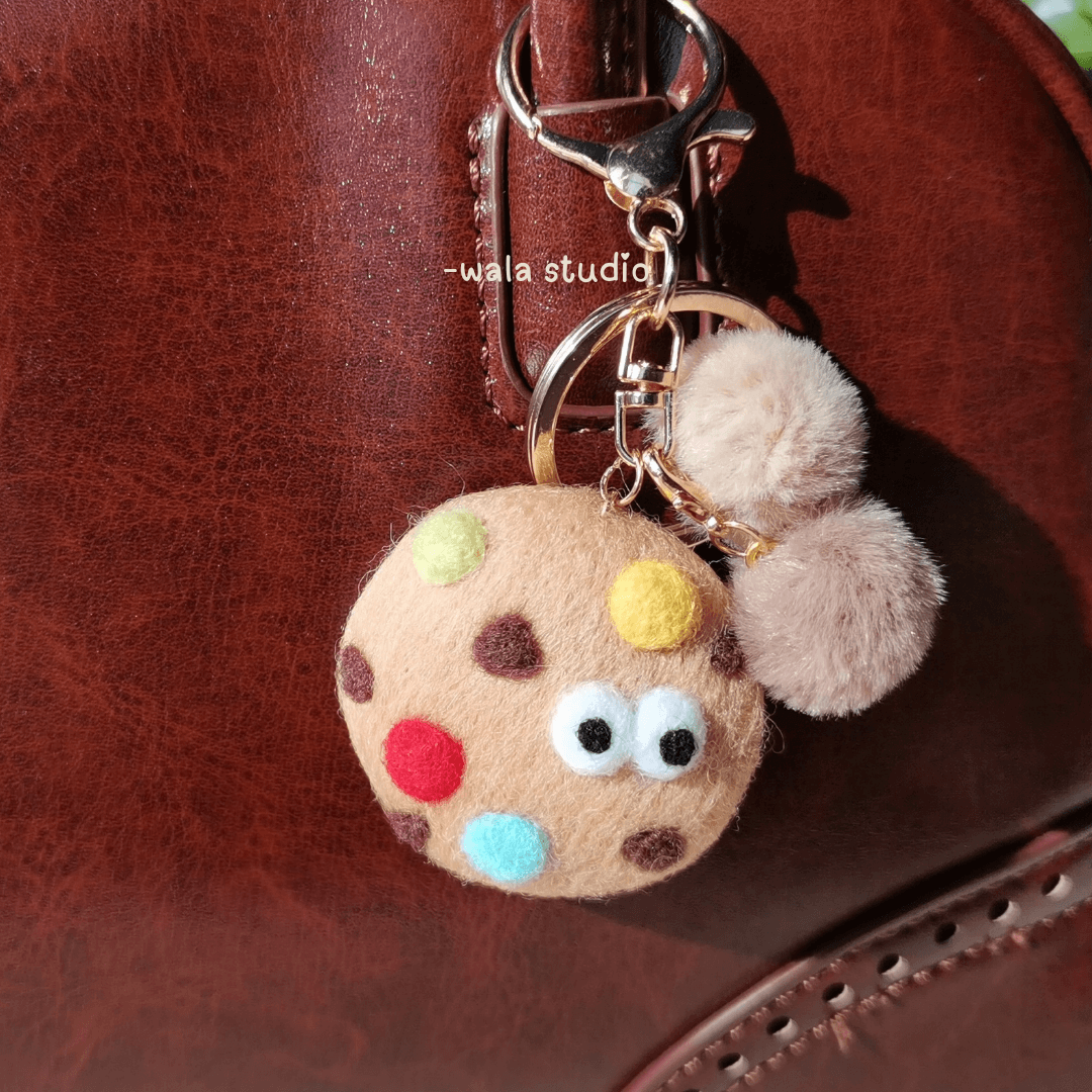 wala原创趣多多曲奇饼干挂件纯手工羊毛毡包包钥匙扣成品搞怪挂饰