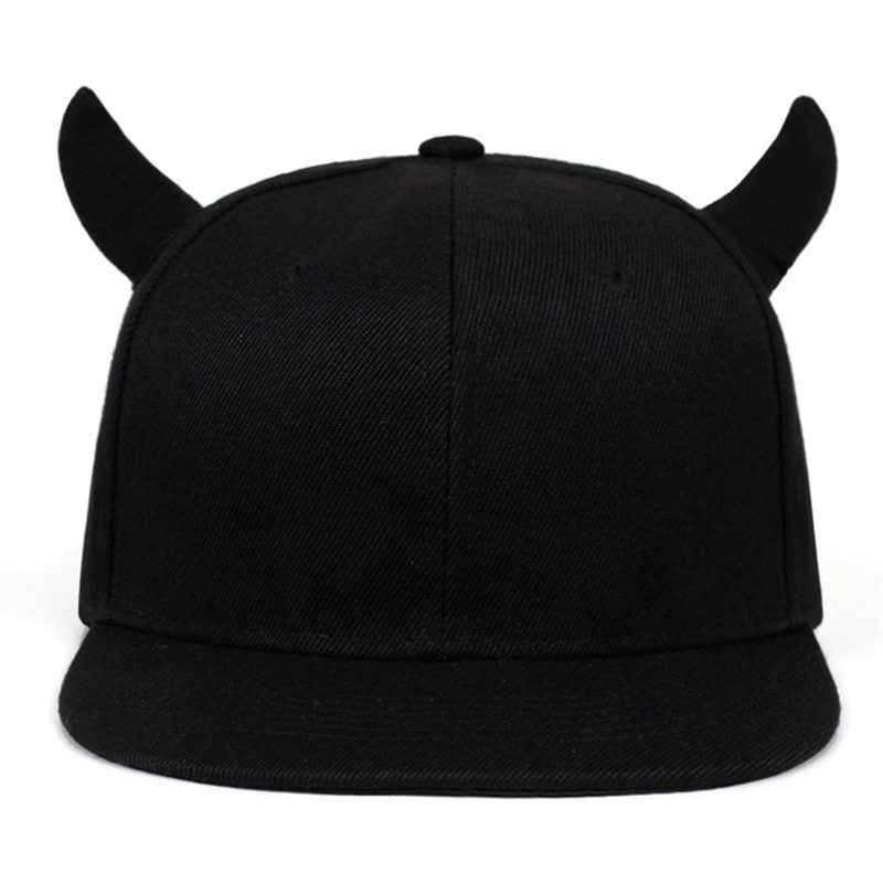 Unisex Horns Baseball Cap 牛角平沿帽男女街舞嘻哈棒球情侣潮帽