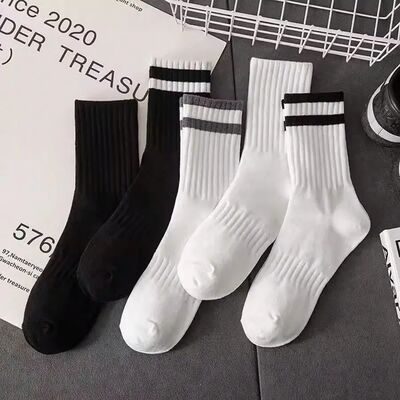 5 pairs black/white striped mid-calf socks, ribbed design, s