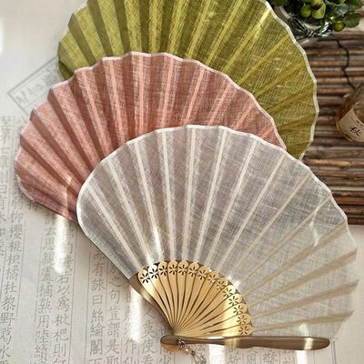 Japanese Style Retro Shell Shaped Fan Silk Cloth Bamboo Fold