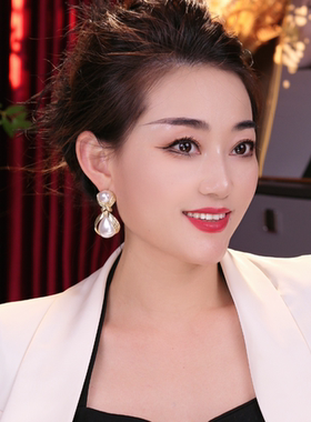 naingirl法式气质优雅珍珠耳环女925银针水滴形耳坠高级感e3027