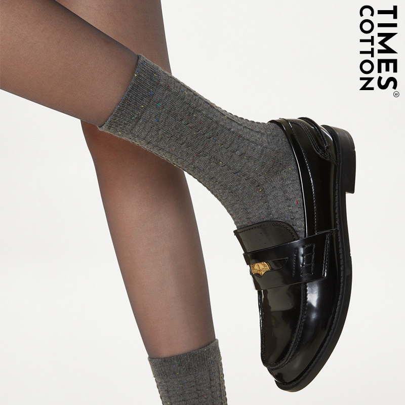 灰色袜子女中筒春秋款防臭吸汗透气长筒棉袜秋冬季搭配乐福鞋黑白,女士内衣/男士内衣/家居服,中筒袜,淘宝优惠券,粉丝福利购,淘宝优惠卷