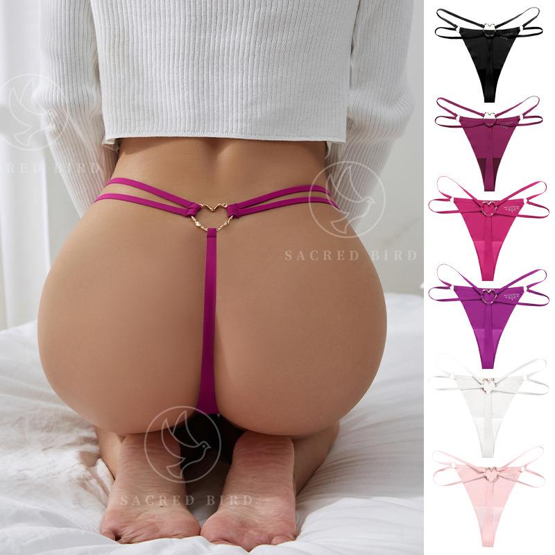 Seamless one-piece thong personalized metal ring sexy girl