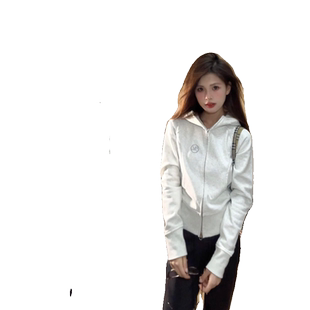 美式连帽灰色短款卫衣女春秋季2025新款爆款修身拉链运动开衫外套