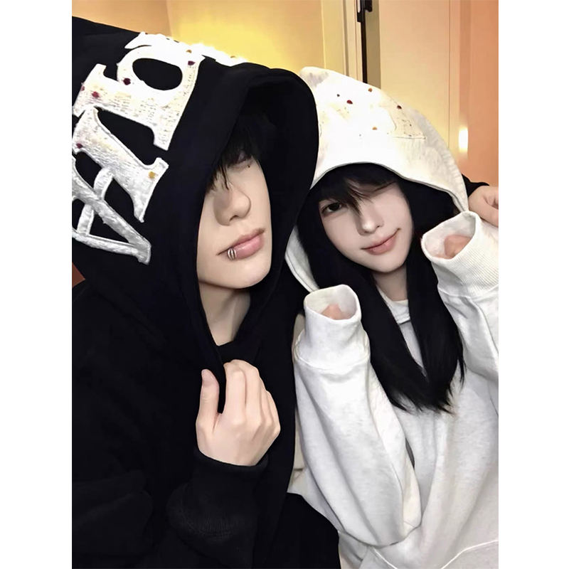 潮牌字母贴布刺绣加绒连帽卫衣女