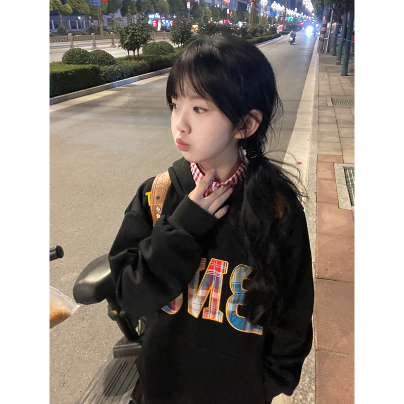 格子贴布刺绣卫衣女秋冬加绒连帽