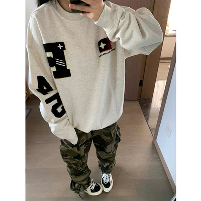 美式字母刺绣圆领卫衣女春秋无帽