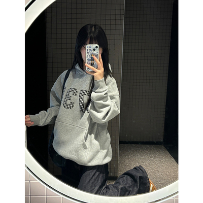 加绒加厚连帽格子刺绣连帽卫衣女