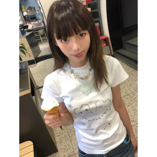 白色印花短袖正肩t恤女短款上衣