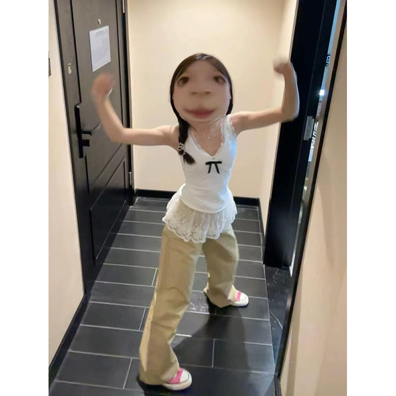 蕾丝花边下摆屁帘拼接吊带背心女