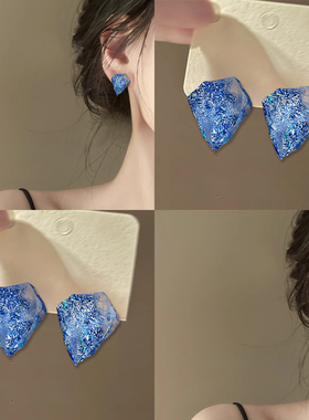海盐碎冰蓝！通透矿石冰晶耳钉！创意小众高级设计耳环耳饰盘发器