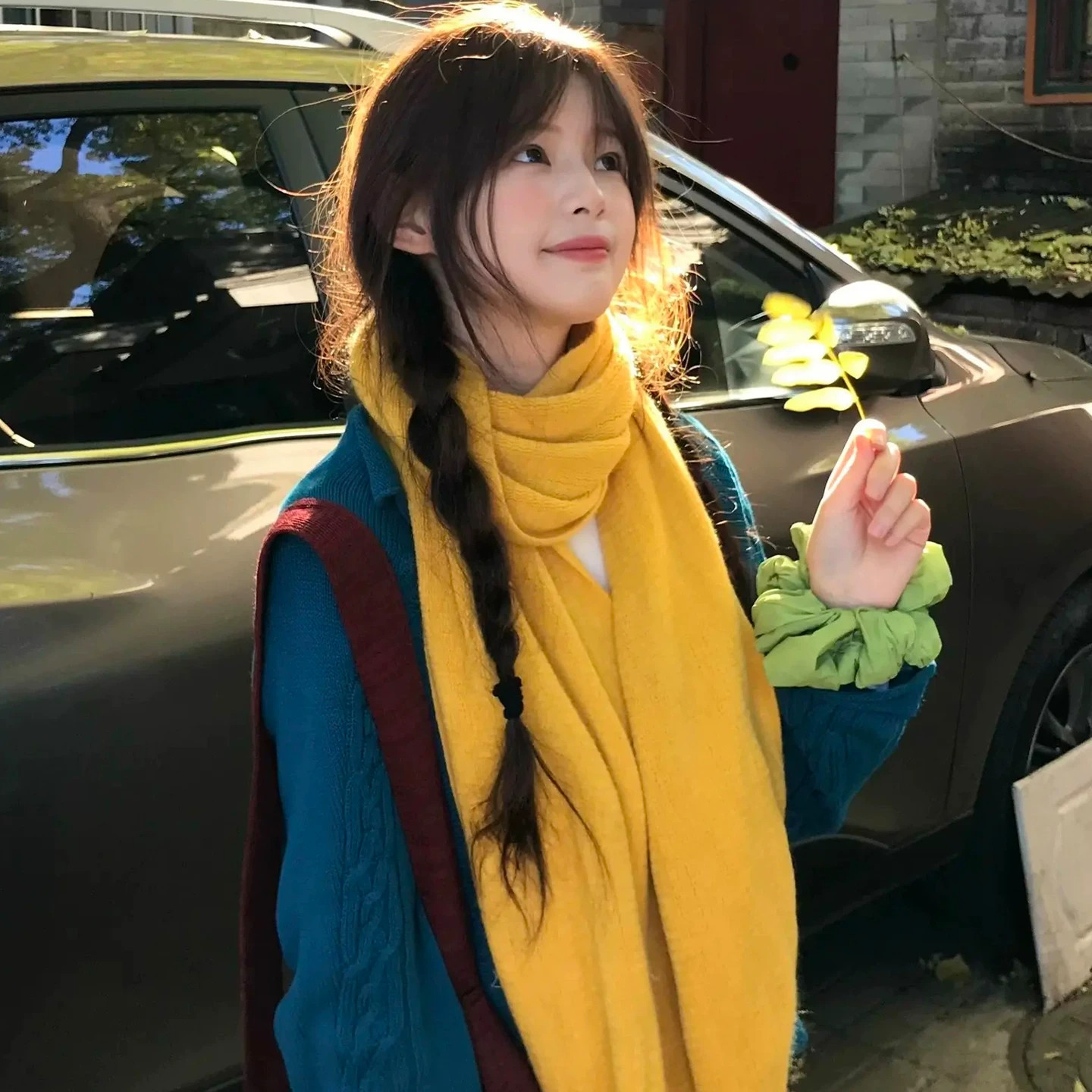 明媚黄色针织长款围巾氛围感秋季