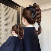 赫本风蝴蝶结抓夹 你 马尾辫松松垮垮？快试试蓬松立体新扎法