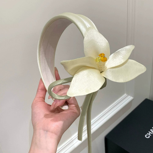 琼花玉露~珠光白百合花发箍~2026