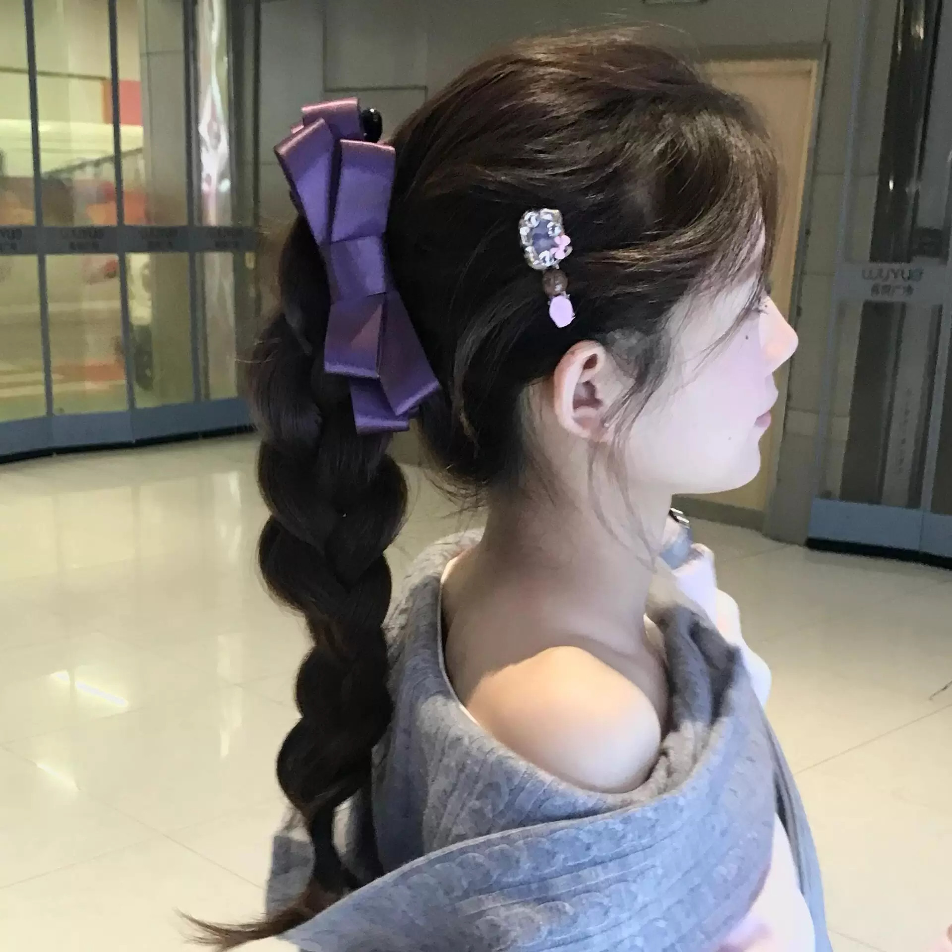 紫色很曼妙~韩系设计光泽香蕉夹