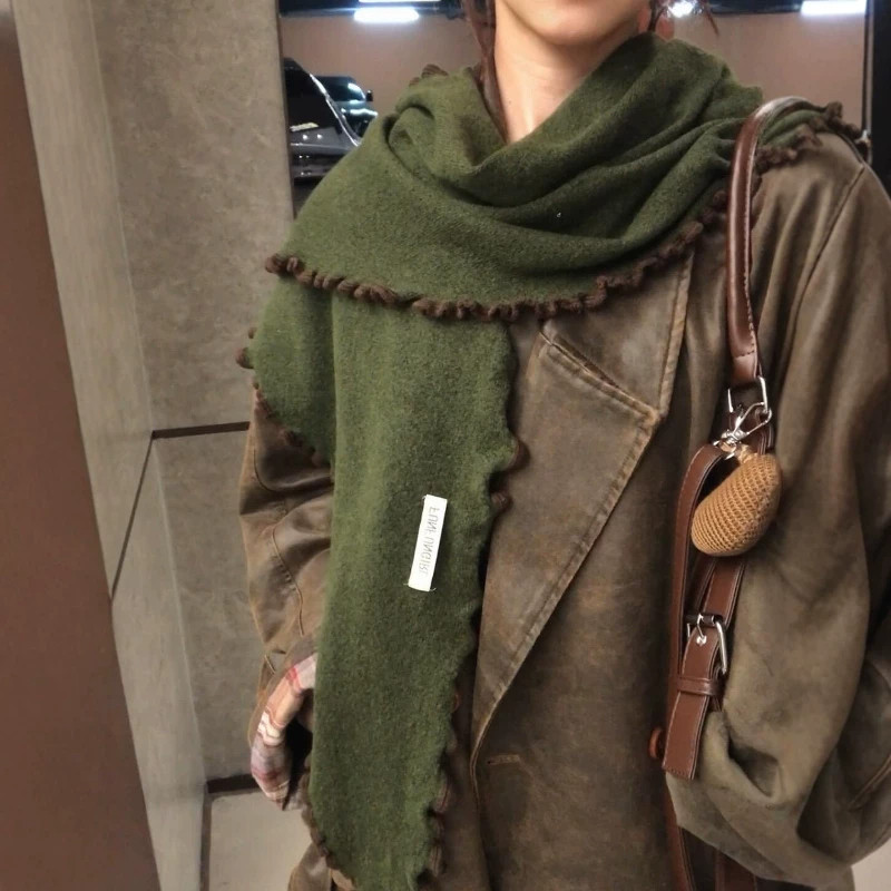 复古榉木绿花边三角巾披肩外搭女