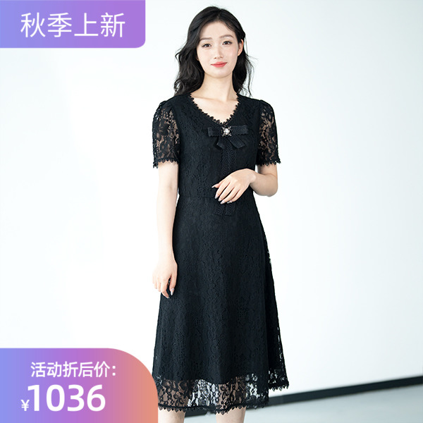 YINER音儿2023年夏季新款连衣裙8C63205367