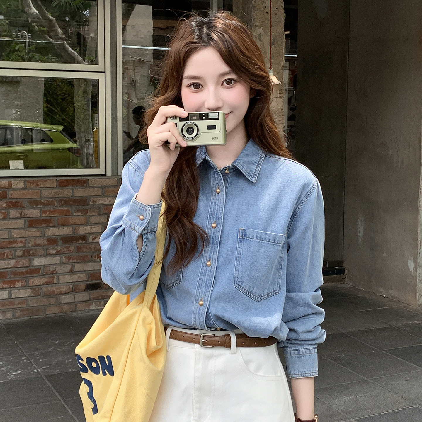 浅蓝色牛仔衬衫女春季2026年新款叠穿设计感小众复古港味宽松上衣