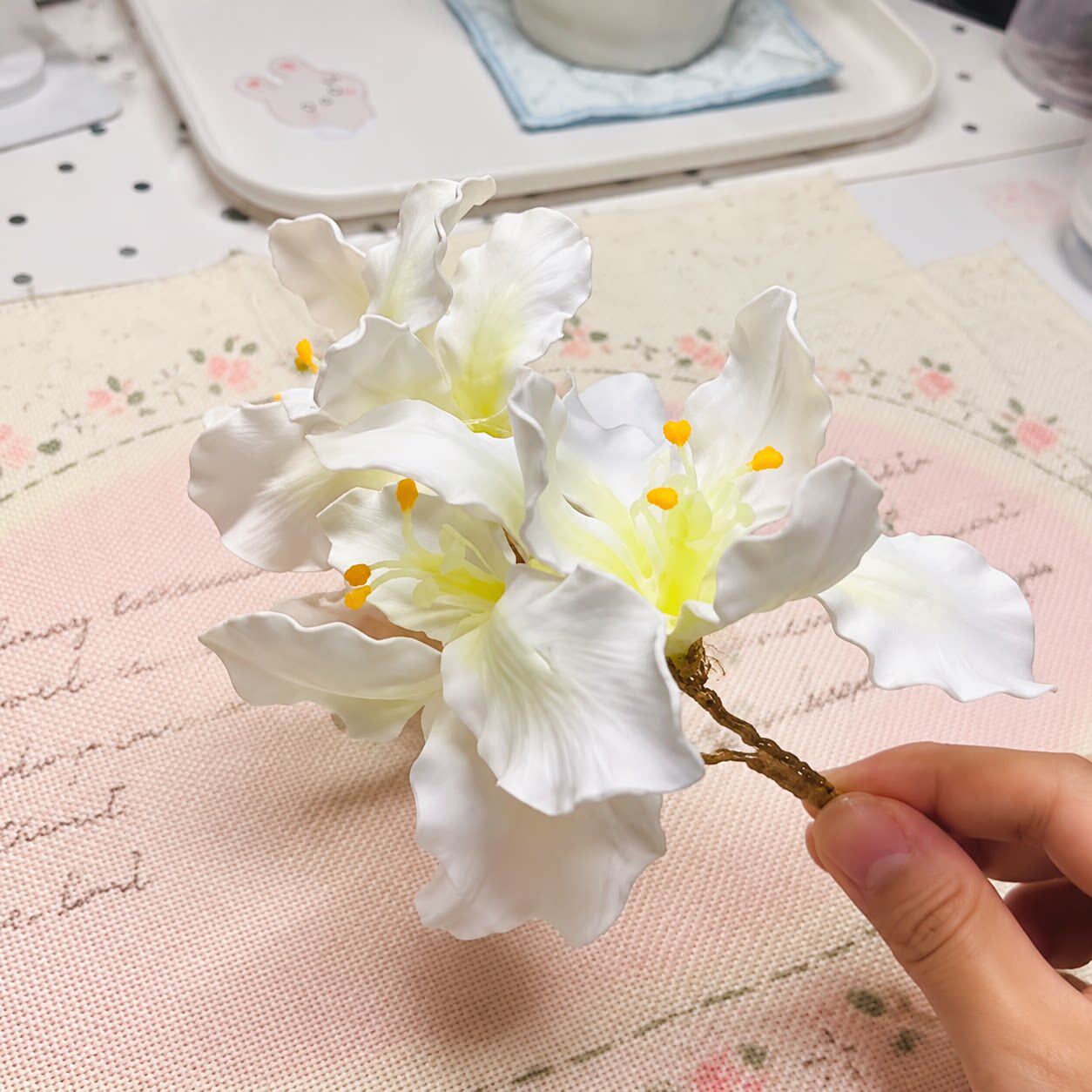 白色花朵发簪新中式风发钗侧边夹真花头饰汉服头花旗袍绢花发饰