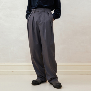 立体造型 爽滑垂顺 3018BL 专享」SageSalt双褶宽松长裤 「尾码