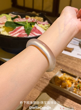 高冰种玛瑙手镯天然马料玉髓镯子