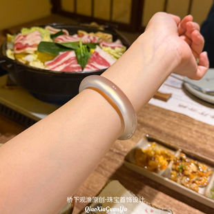 高冰种玛瑙手镯天然马料玉髓镯子冰透白月光香槟金玻璃种玉镯女款