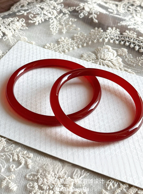 天然红玛瑙手镯车厘子红色玉髓女子圆条冰玉镯子高级感本命年送礼