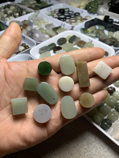 天然和田玉白玉烟紫糖料随型无事牌吊坠挂件手机手牌手链毛衣链