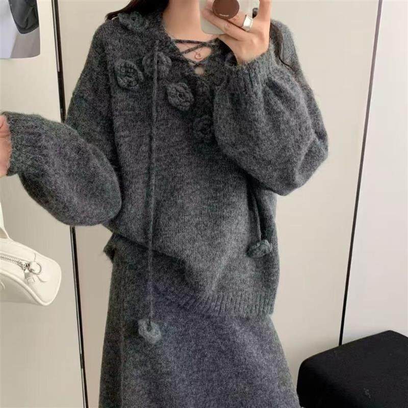 氛围感紫色毛衣女2025秋冬新款慵懒立体花朵马海毛针织上衣两件套,女装/女士精品,时尚套装,淘宝优惠券,粉丝福利购,淘宝优惠卷