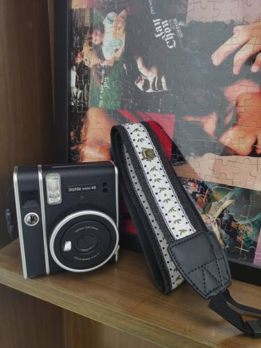 复古相机斜挎减压肩带快拆拍立得佳能R50微单反富士xt50通用挂脖